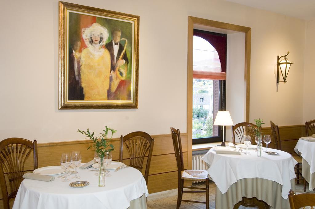 Hotel De France Mende Bagian luar foto