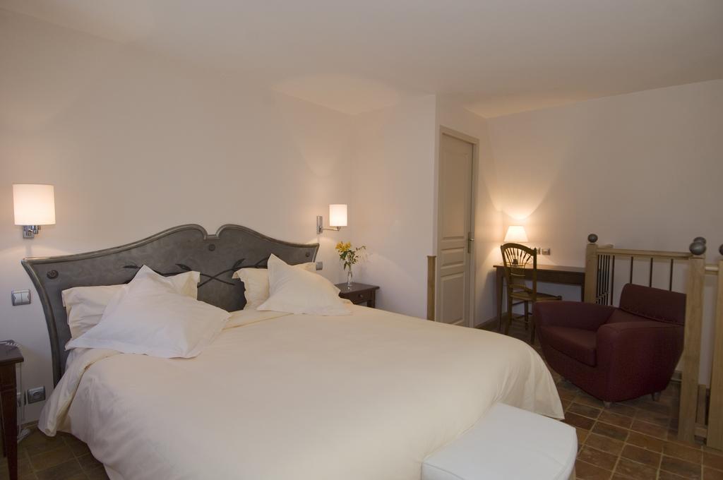Hotel De France Mende Bagian luar foto